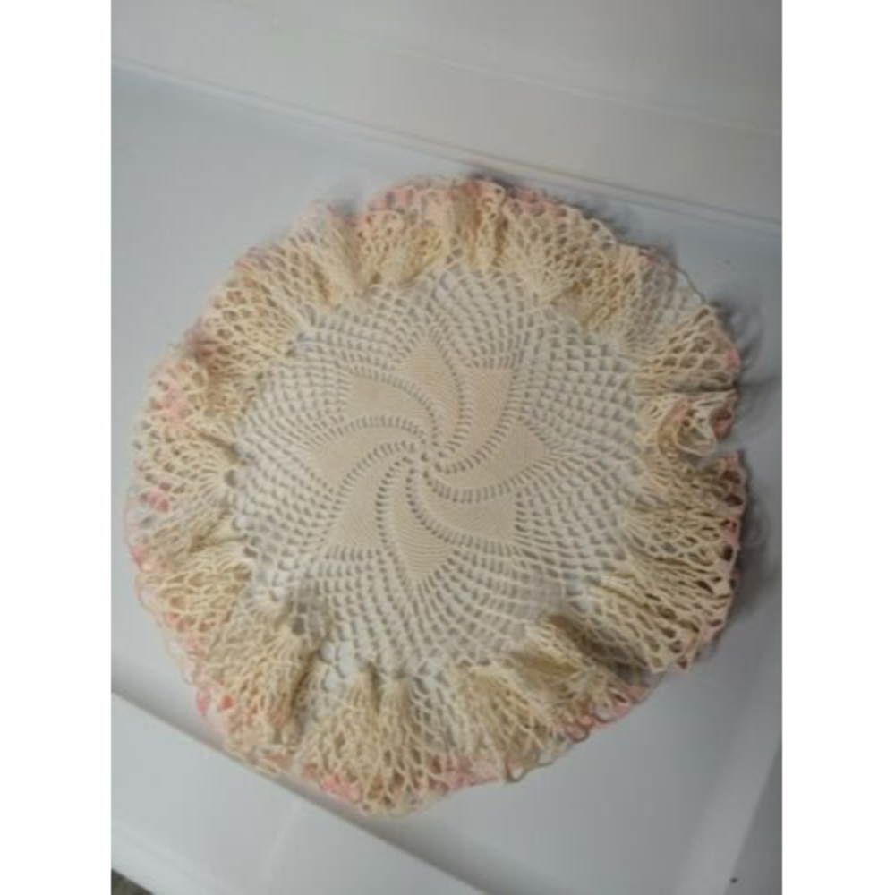 Pink and Cream Lettuce Edge Doily - 10 in - Swirl Pattern